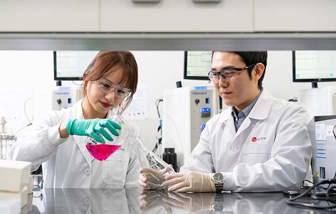 LG화학, 고형암 및 혈액암 치료 면역항암제 개발 본격화
